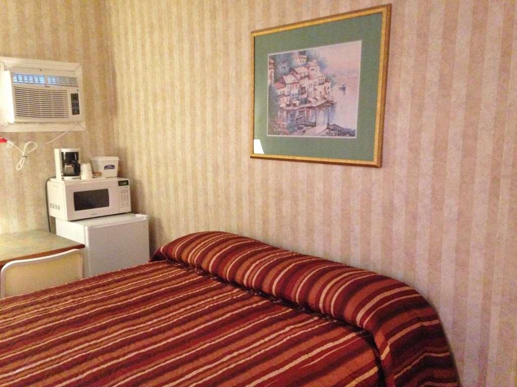 Canadas Best Value Inn Chinook Station Κάλγκαρι Δωμάτιο φωτογραφία