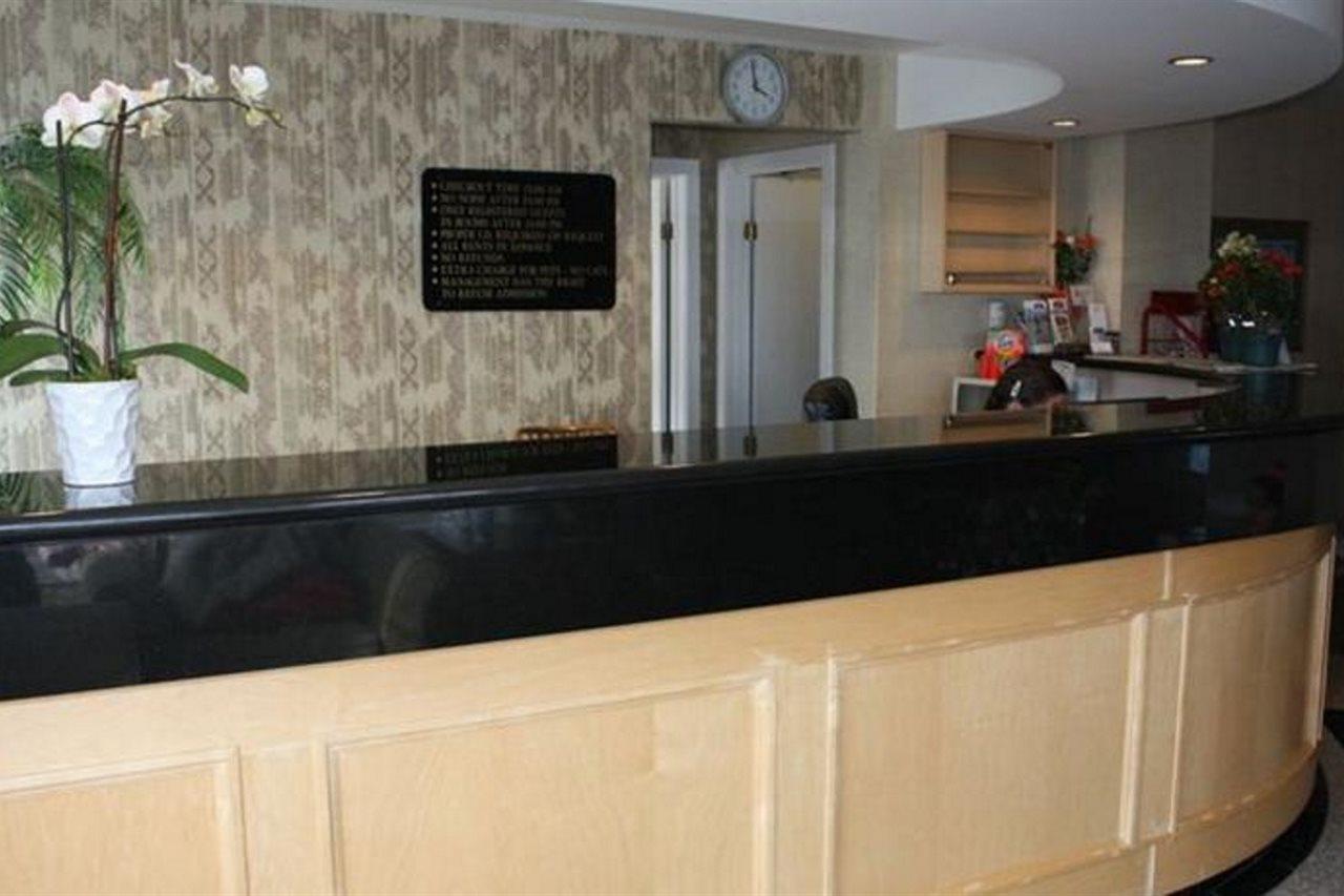 Canadas Best Value Inn Chinook Station Κάλγκαρι Εξωτερικό φωτογραφία