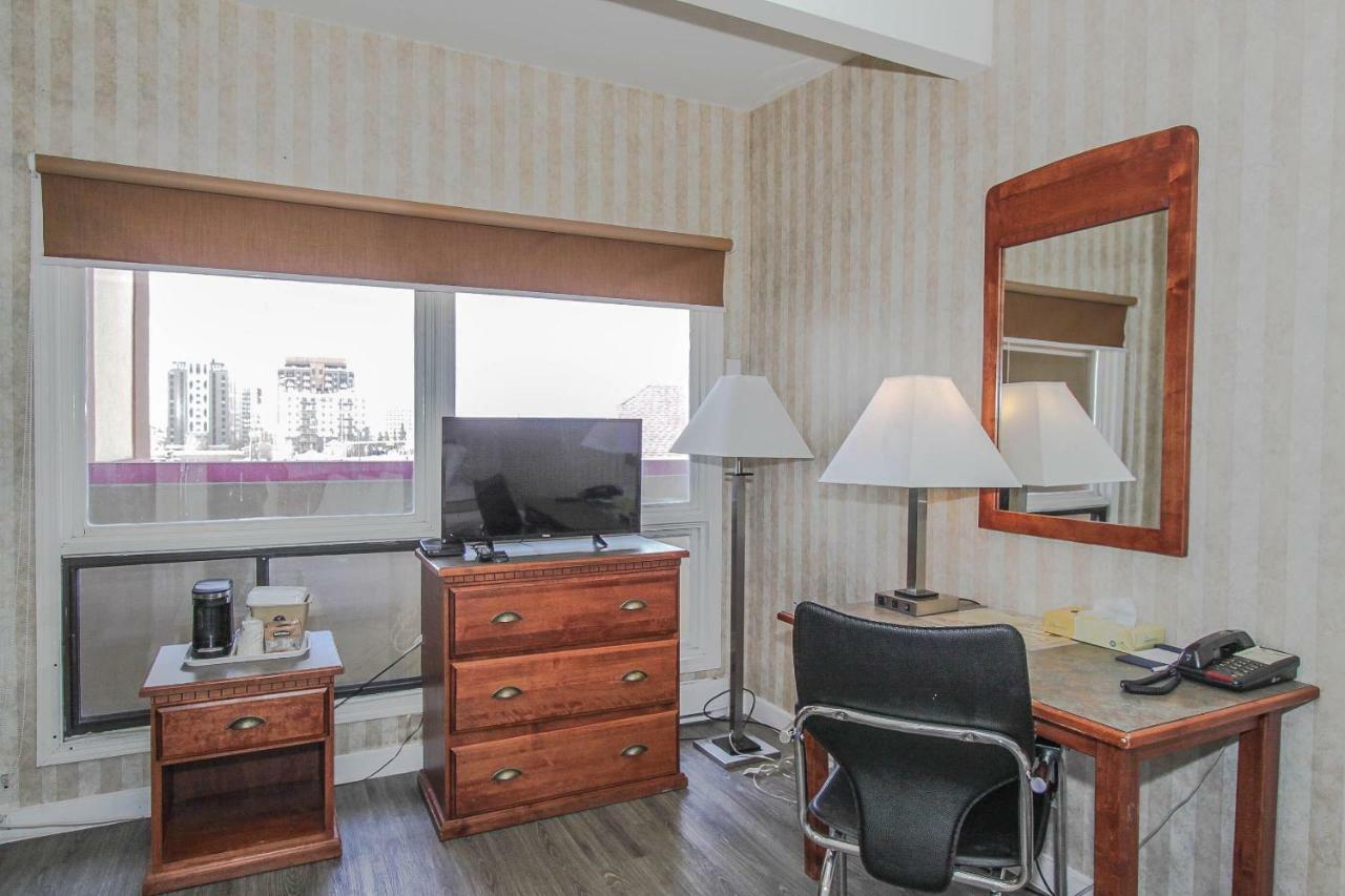 Canadas Best Value Inn Chinook Station Κάλγκαρι Εξωτερικό φωτογραφία